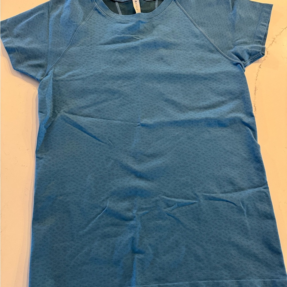Athleta Sky Blue Crew Neck Tee